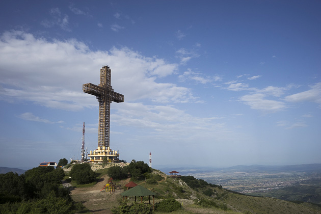 Read more about the article The Millennium Cross of Mount Vodno